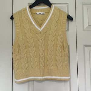 Mango knitting yellow vest women's size S
